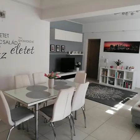 Angela Haz Apartment Balatonbereny